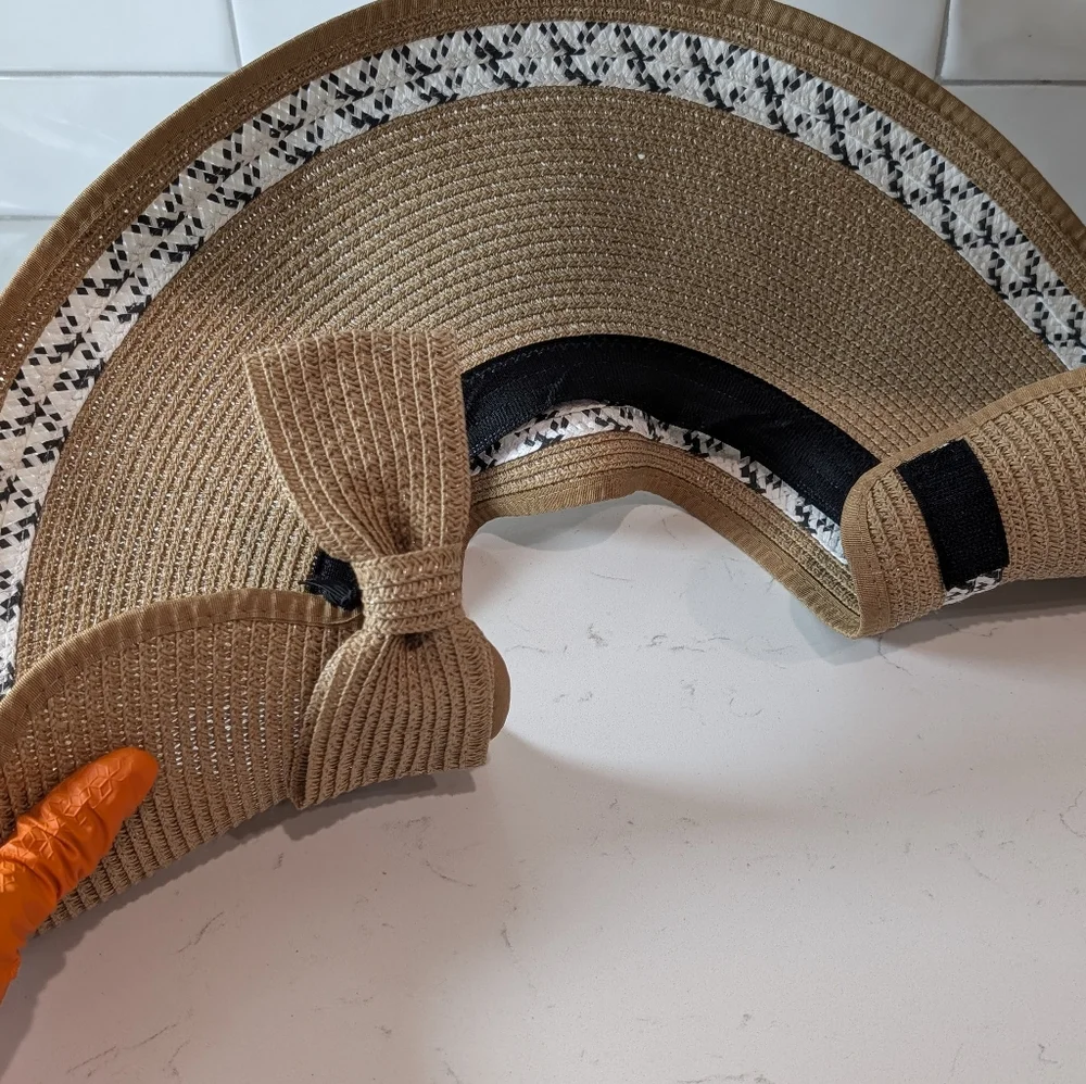 Nordstrom Rack Foldable Tan Wide Brim Visor Black and White Pattern One Size - Picture 4 of 8